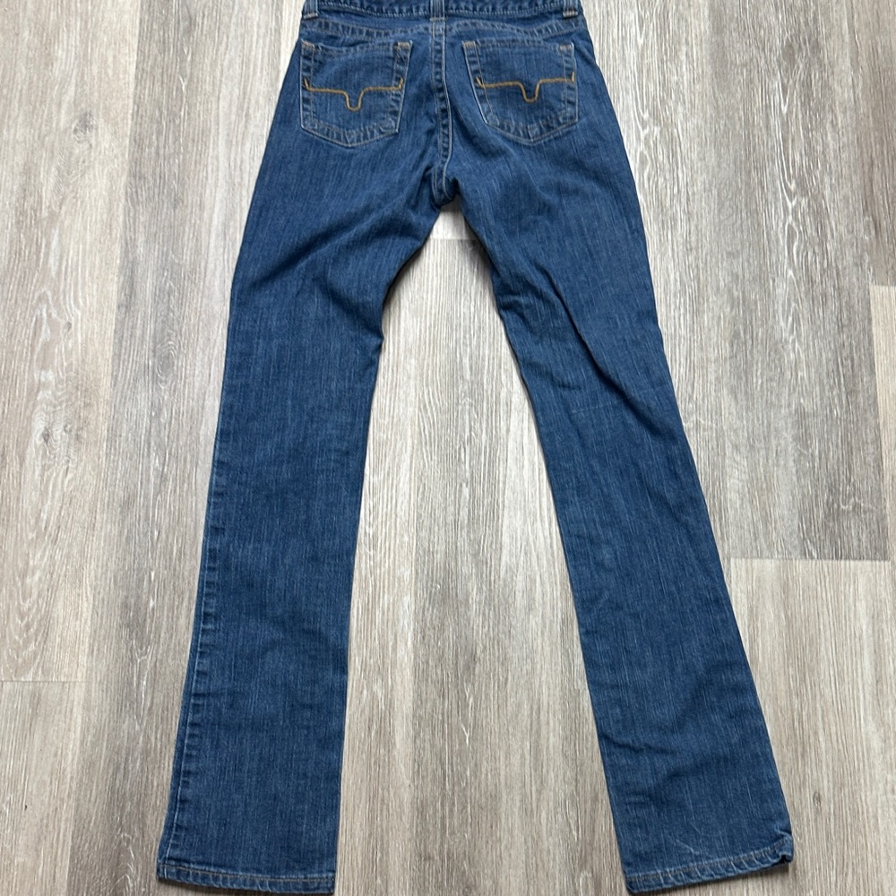 Kimes  Betty jean only worn a handful of times